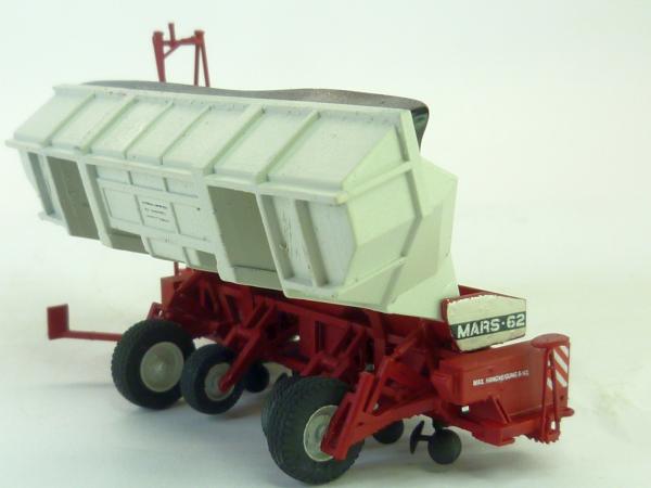 Kartoffellegemaschine MARS 62 SA2-077 Arbeitsstellung Bunker oben 1/32